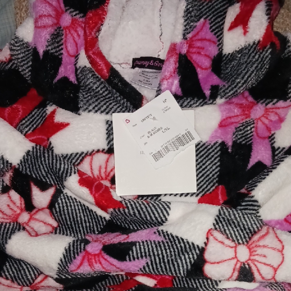 Cozy Bow Patterned Women's Robe